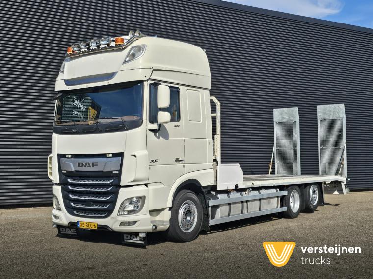 DAF XF 530 6x2 / OPRIJ - MACHINE TRANSPORT
